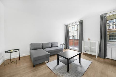 1 bedroom flat to rent, The Circle, Queen Elizabeth Street, London