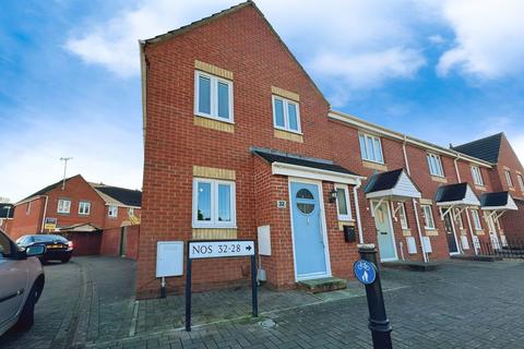 3 bedroom end of terrace house for sale, Winton Road, Swindon, SN3 4XL