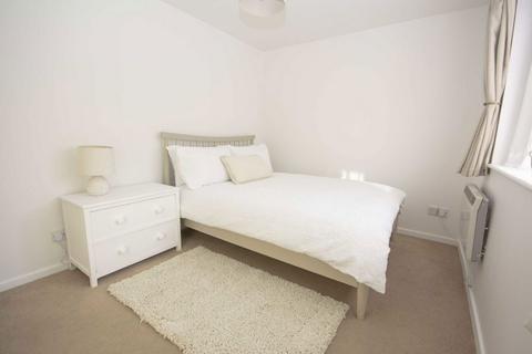 1 bedroom flat to rent, Harrier Road, London NW9