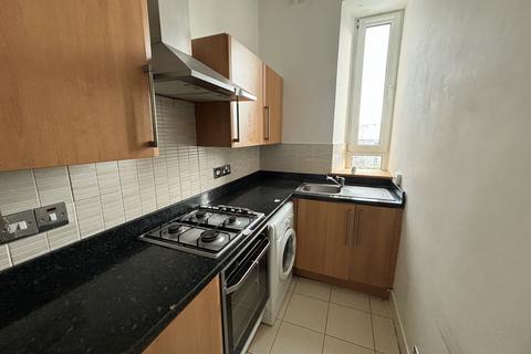 2 bedroom flat for sale, Wallfield Crescent, Aberdeen, Scotland