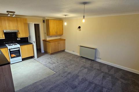 1 bedroom flat to rent, Flat , Cameron Court, Churchill Road, Dover