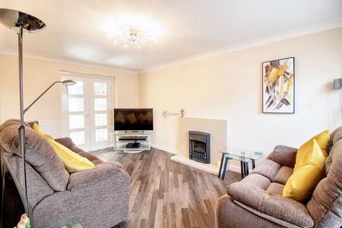 Gileswood Crescent, Brampton Bierlow, S63