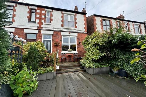 3 bedroom end of terrace house for sale, Buxton Road, Whaley Bridge, High Peak