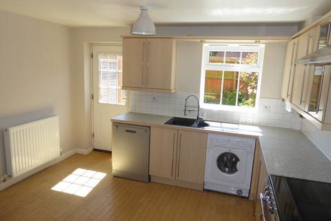 3 bedroom house to rent, Chaffinch Road, Bury St Edmunds IP32