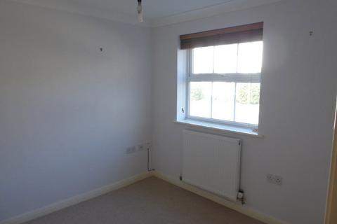 3 bedroom house to rent, Chaffinch Road, Bury St Edmunds IP32