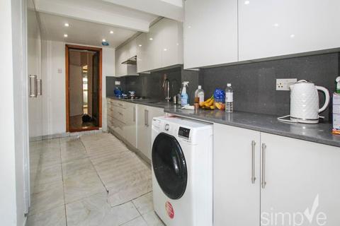 5 bedroom house to rent, Gordon Road, Southall, Middlesex