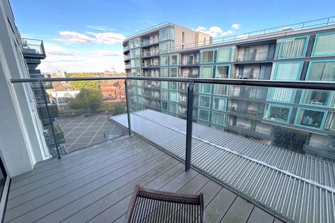 1 bedroom flat for sale, Vantage Building, Station Approach, Hayes, UB3 4FA