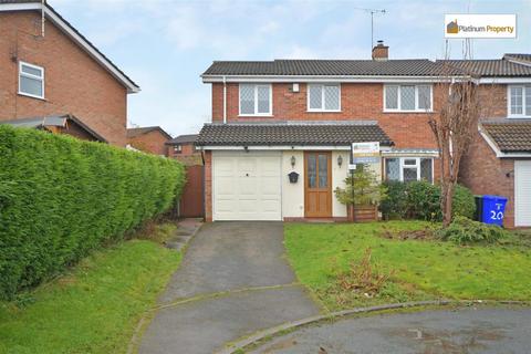 4 bedroom detached house for sale, Finchdean Close, Stoke-On-Trent ST3