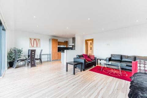 2 bedroom flat for sale, Meadowside Quay Square, Flat 6/3, Glasgow Harbour, Glasgow, G11 6BS