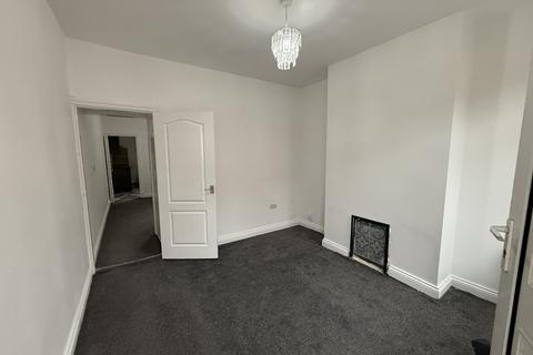 2 bedroom detached house to rent, Leicester, LE2 1LE