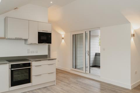 2 bedroom apartment for sale, Coronation House, Kings Court, Shere, Guildford