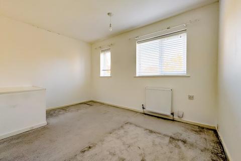 2 bedroom house to rent, Hawthorn Close, Patchway, Bristol, BS34