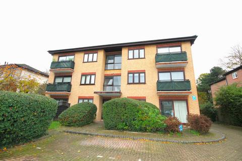 2 bedroom flat for sale, Albemarle Road, Beckenham, BR3