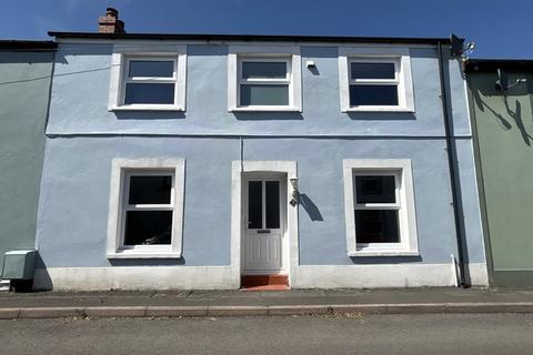 2 bedroom terraced house to rent, West Lane, Neyland, Milford Haven, Pembrokeshire, SA73