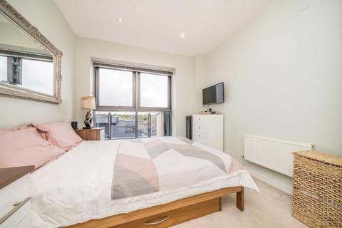 2 bedroom flat for sale, St. Marys Road, Surbiton KT6