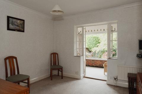 2 bedroom detached house for sale, Longfield Road, Dorking, Surrey, RH4 3DF