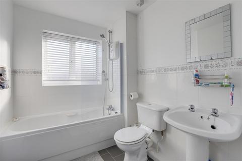 7 Avocet Close, Hucknall, Nottingham, NG15 7SG
