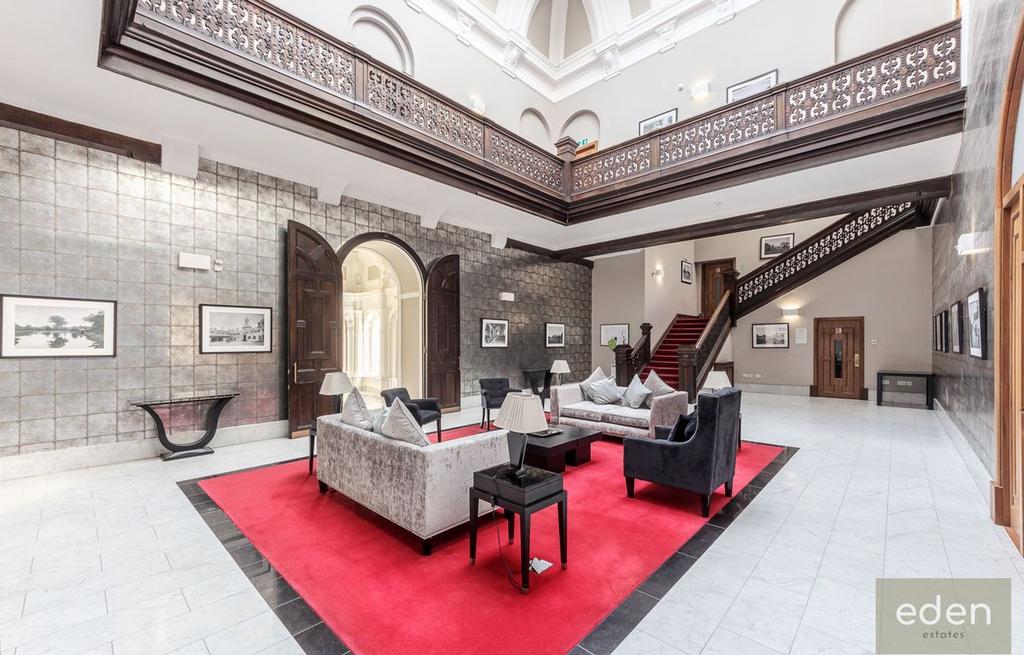 COMMUNAL ENTRANCE HALL &amp; ORIGINAL STAIRCASE