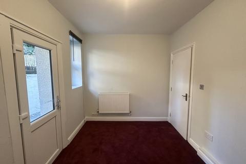 2 bedroom flat to rent, Victoria Grove, Folkestone, CT20