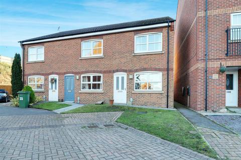 2 bedroom semi-detached house for sale, Sandringham Road, Brough