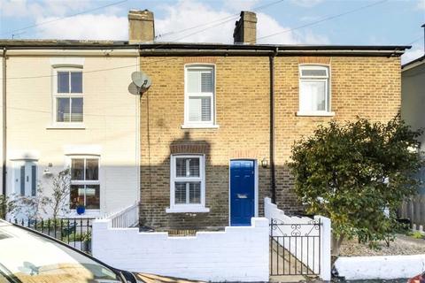 2 bedroom terraced house to rent, Victor Road, Teddington TW11