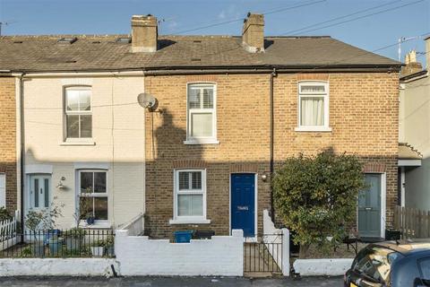 2 bedroom terraced house to rent, Victor Road, Teddington TW11