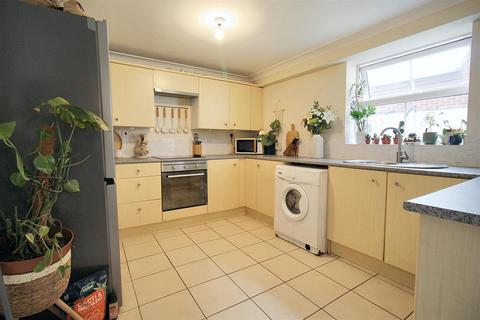 2 bedroom flat for sale, Penfold Street, Aylsham