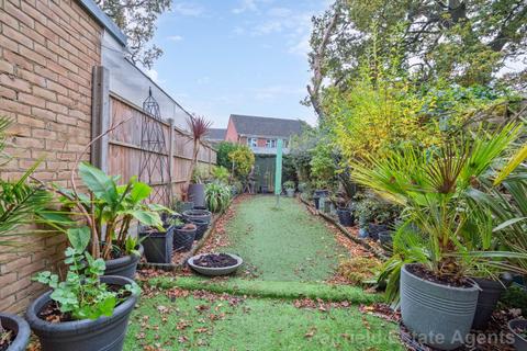 2 bedroom terraced house for sale, Redwood Close, South Oxhey