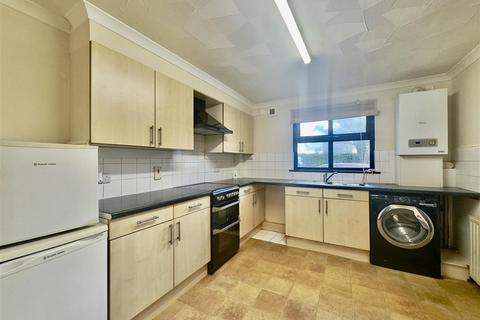 1 bedroom apartment for sale, Ruskin Court, St. Columb, Newquay TR9