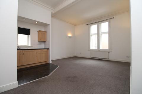 2 bedroom flat to rent, West Regent Street, Glasgow G2