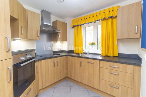 1 bedroom flat for sale, 152 Lancaster Road, Carnforth LA5