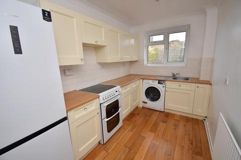 2 bedroom flat to rent, Melrose Court, Handsworth Avenue, Highams Park, London. E4 9PE