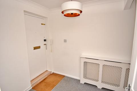 2 bedroom flat to rent, Melrose Court, Handsworth Avenue, Highams Park, London. E4 9PE