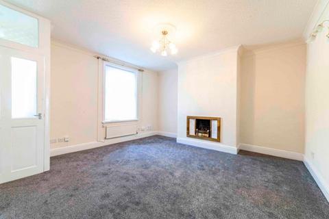 2 bedroom terraced house for sale, Huddersfield Road, Diggle, Saddleworth, OL3