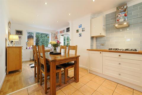 5 bedroom detached house for sale, Three Corners, Grove Green Road, Weavering