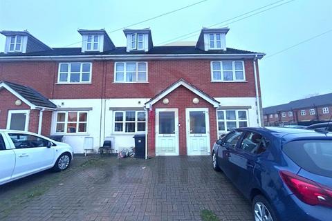 4 bedroom townhouse to rent, St Ives Road, Leicester LE4