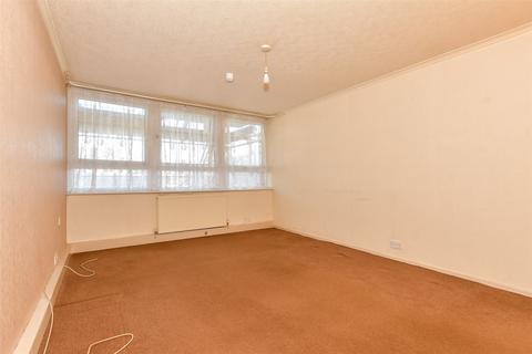 2 bedroom flat for sale, Victor Court, Hornchurch, Essex