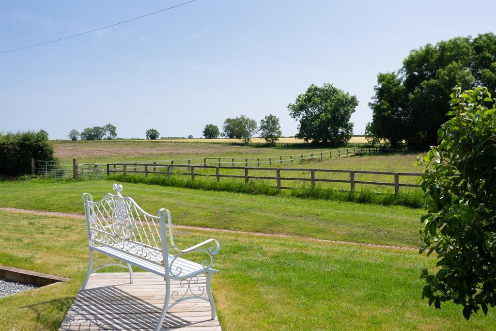 Apple Tree Cottage-06 Med Res.jpg