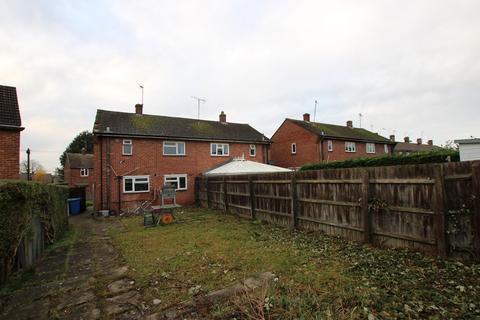 2 bedroom semi-detached house to rent, Sussex Road, Kettering NN15