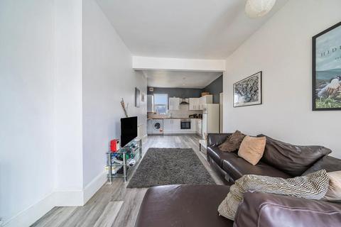180c Tressillian Road, London, SE4 1XY