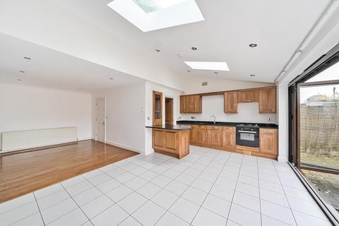 4 bedroom semi-detached house for sale, Watford Road, Croxley Green, Rickmansworth