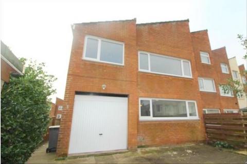1 Buckden Close, Thornton-cleveleys, FY5 1DS