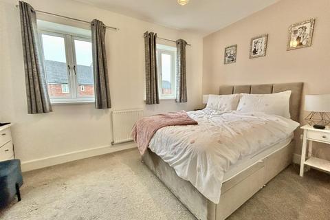 2 bedroom townhouse for sale, Mulberry Way, Burton-On-Trent DE14