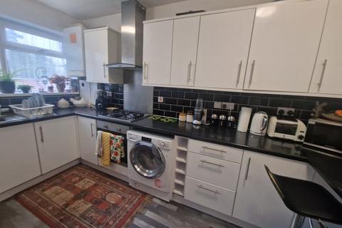 2 bedroom apartment for sale, Bilsby Lodge, Chalklands, Wembley