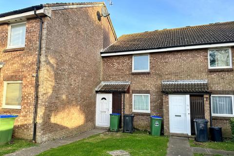 1 bedroom maisonette to rent, Hoddern Avenue, Peacehaven