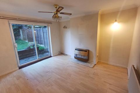 3 bedroom semi-detached house to rent, The Croftway, Birmingham, West Midlands, B20