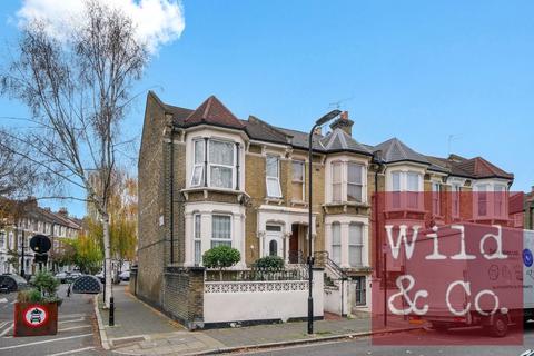 4 bedroom house for sale, Brooke Road, Hackney