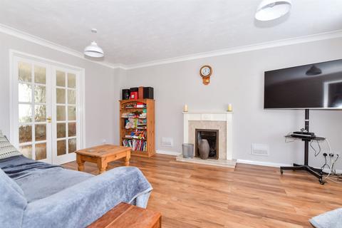 4 bedroom detached house for sale, Juniper Close, Maidstone, Kent