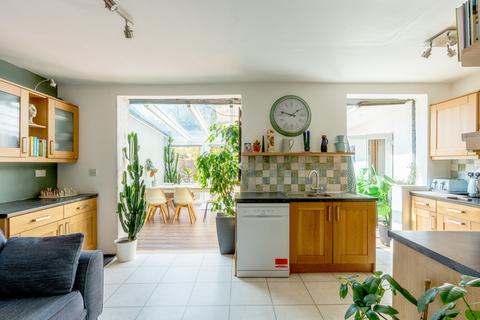 3 bedroom end of terrace house for sale, Bristol BS7