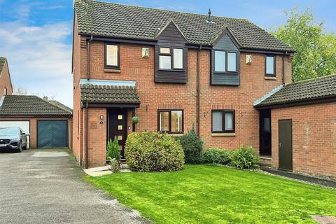 3 bedroom semi-detached house for sale, Willow Sheets Meadow, Cubbington, Leamington Spa